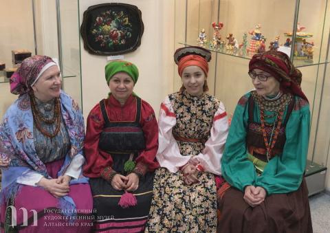 Художественный музей поздравляет с Днем защитника Отечества