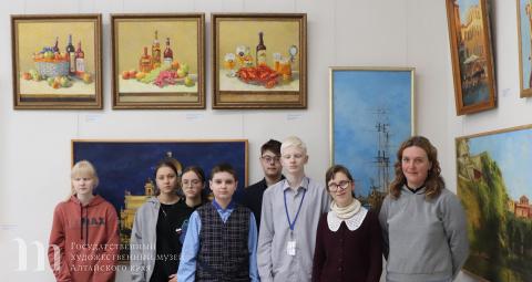 Продолжаются встречи в рамках проекта Художественного музея и Алтайской общеобразовательной школы №2 &laquo;Музейный урок&raquo;