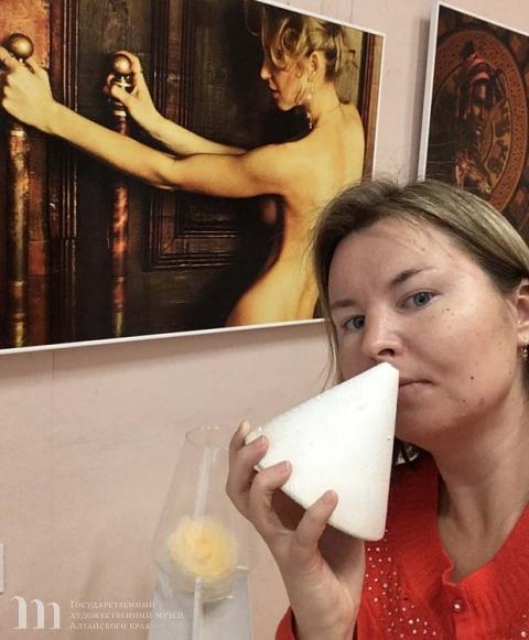 Участие Художественного музея в Международной акции #MuseumSelfie. 17 января 2018 года