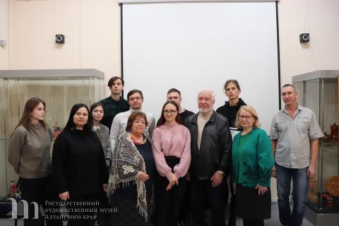 В Художественном музее состоялась демонстрация документального фильма &laquo;Целина. Всё было не напрасно&raquo; и встреча с автором В.С. Кузнецовым. 19 февраля 2024 года