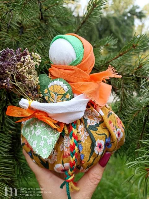 Мастер-класс по созданию традиционной тряпичной куклы &laquo;Кубышка-травница&raquo;. 12 ноября 2023 года